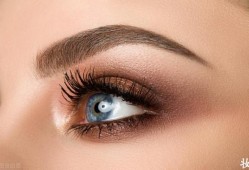 眼影粉可以化眉毛吗？怎样的眼影适合做眉粉？